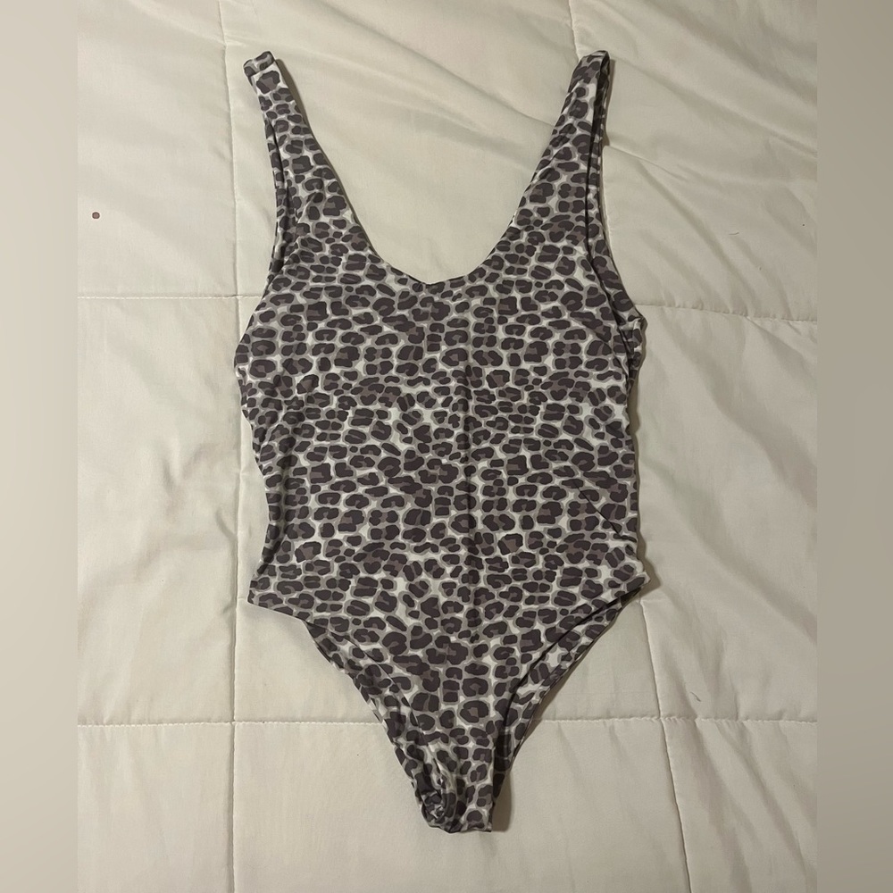 MAI Swimwear/Underwear Bonita Bodysuit Snow Leopard